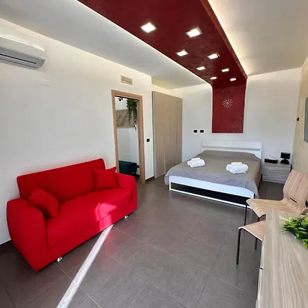 Lismarty's House A Vicino Al Mare Con Parcheggio Wifi E Ac *